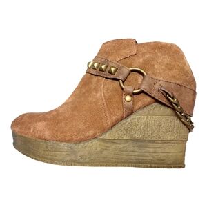 Sbicca Vintage Collection Cressida Suede Boots Harness Booties Platform Wedge 8